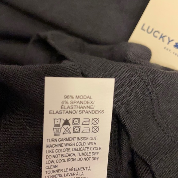 NWT Lucky brand turtleneck size XL. - Picture 5 of 5